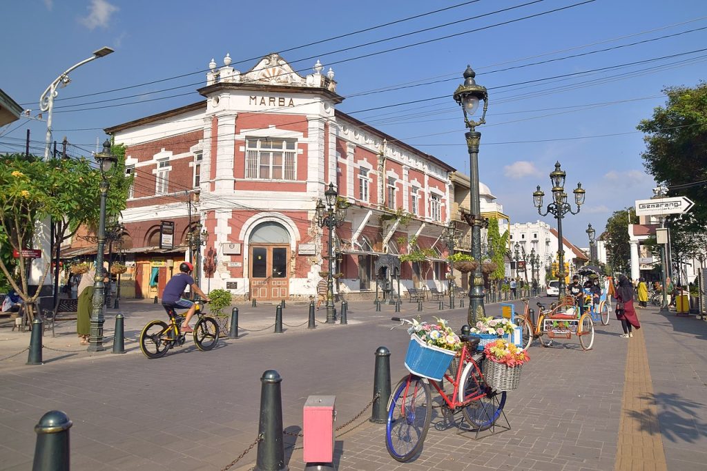Gedung Marba di Kota Lama Semarang